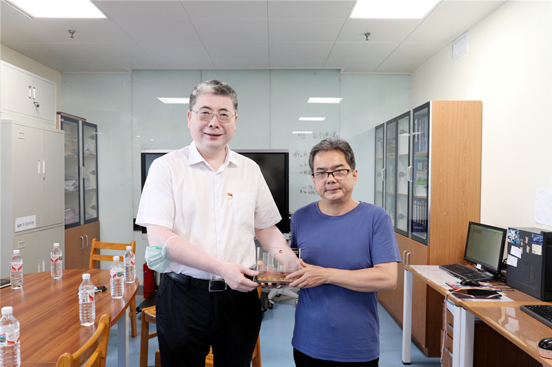 附属瑞康医院为梁文旺教授举办退休座谈会