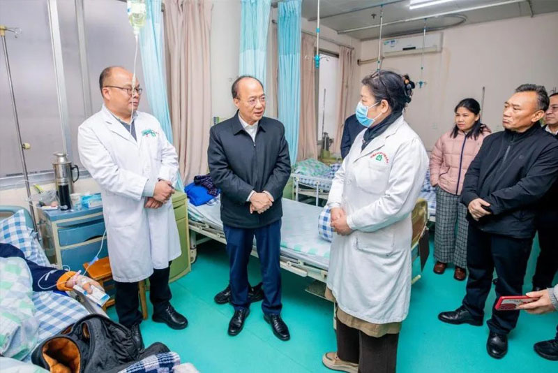 自治区副主席廖品琥到我院北湖南棉社区卫生服务中心调研