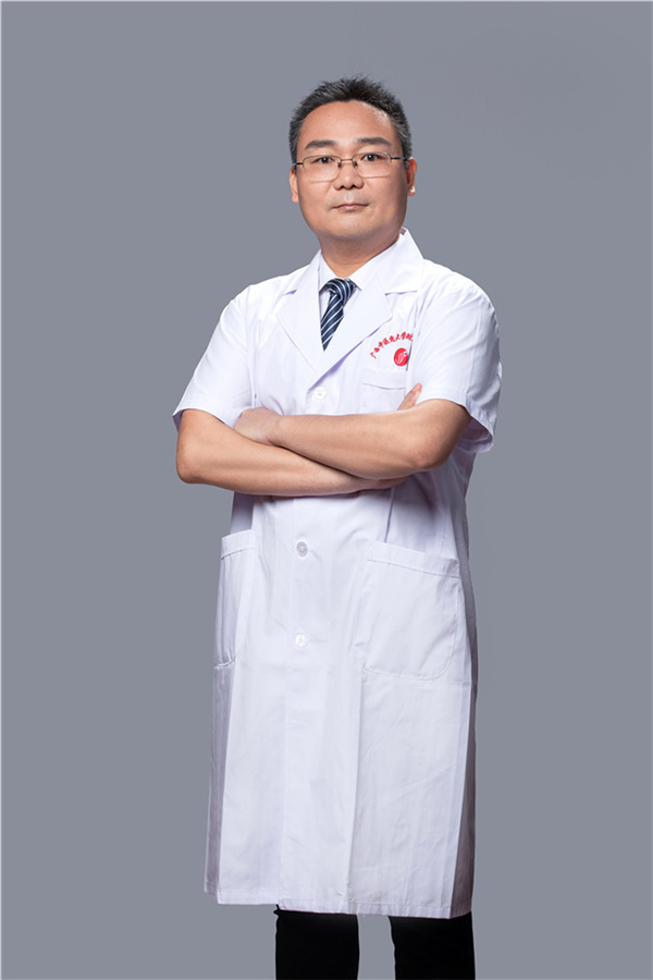 FH__6389-张洪昌.jpg